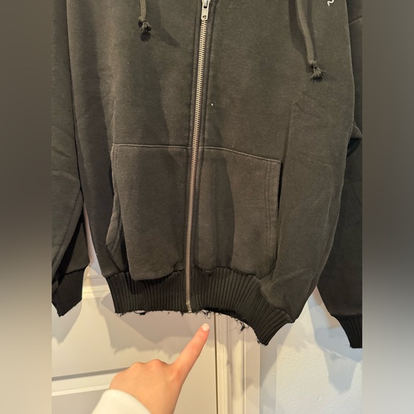 Dolls Kill Medium Exclusive Crew Black Hoodie. 🖤⚡️ - Picture 5 of 8